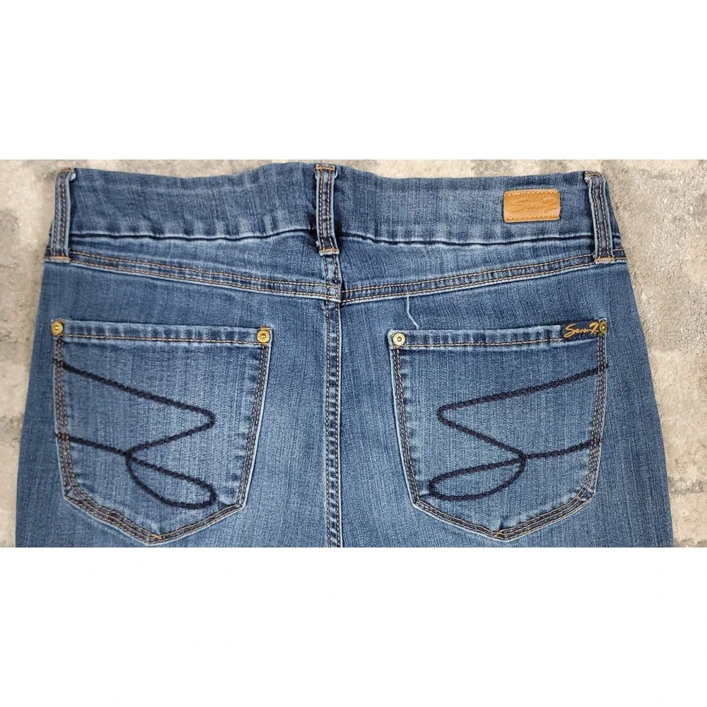 Seven7 Women's Tapered Leg Jeans Size 12 Blue Stretch‎ Denim Mid Rise Sz 32x29